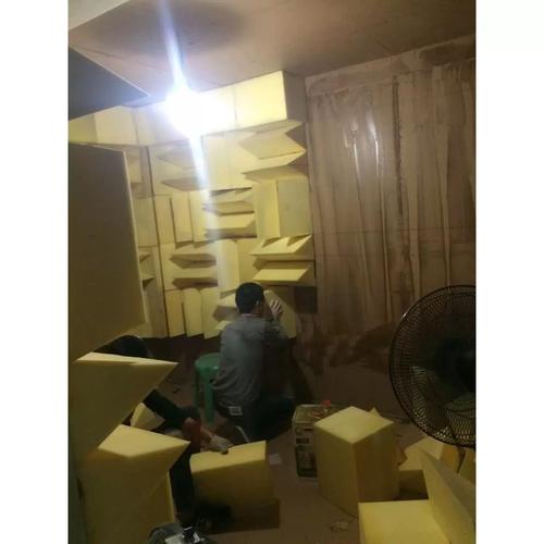 消聲室與半消聲室 專業(yè)設(shè)計(jì)安裝為各類聲學(xué)測試提供靜音環(huán)境
